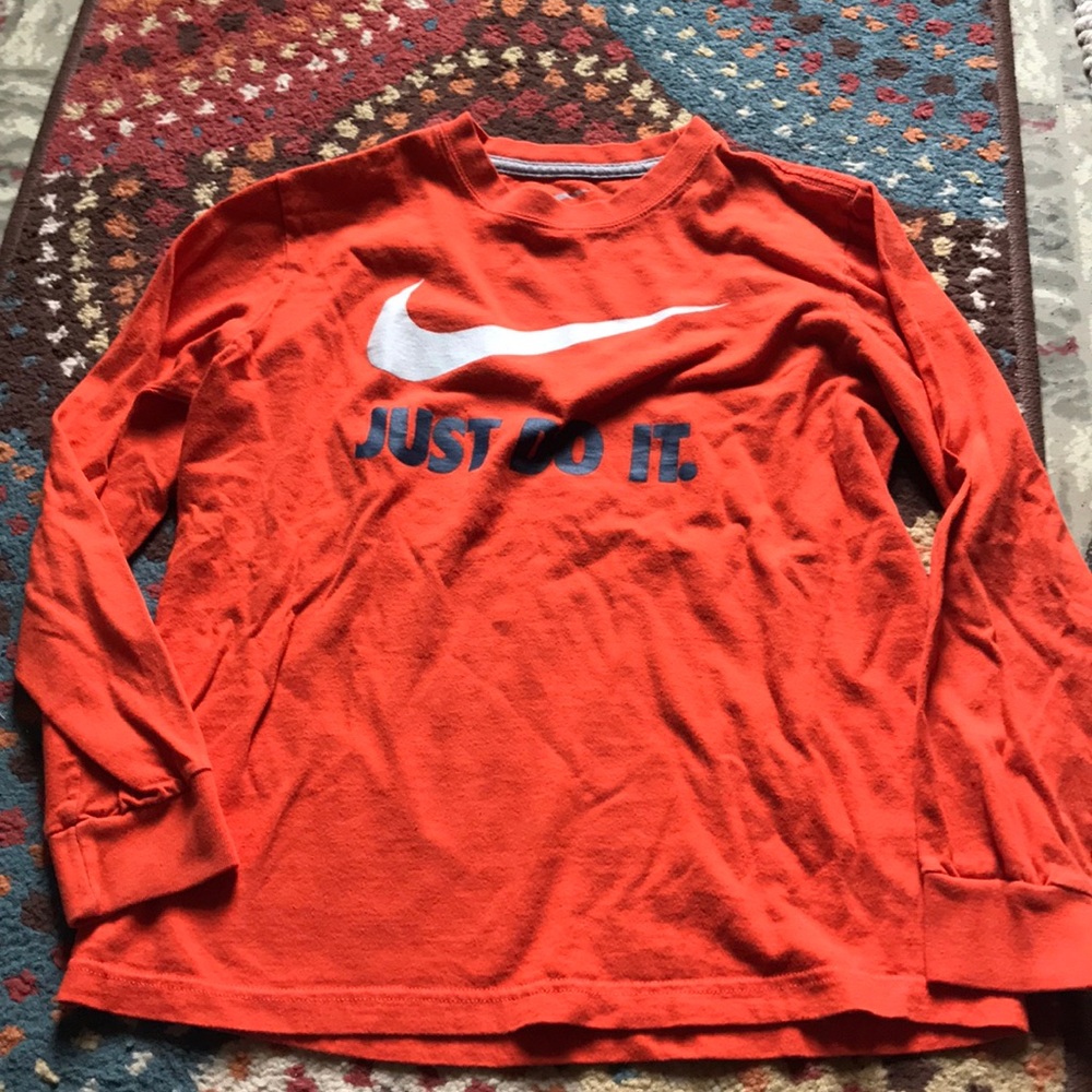 🔥5/$25🔥 Boys Nike long sleeve tee